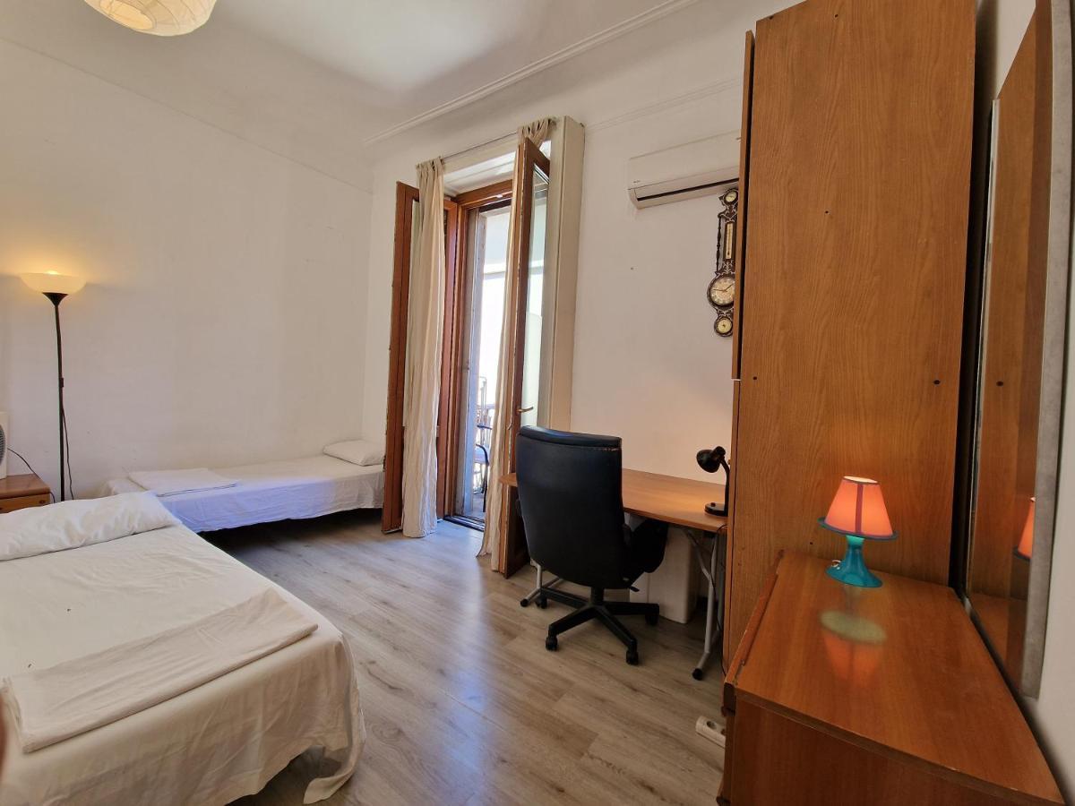 Private Room In A Quiet Apartment In The City Center Milan Luaran gambar