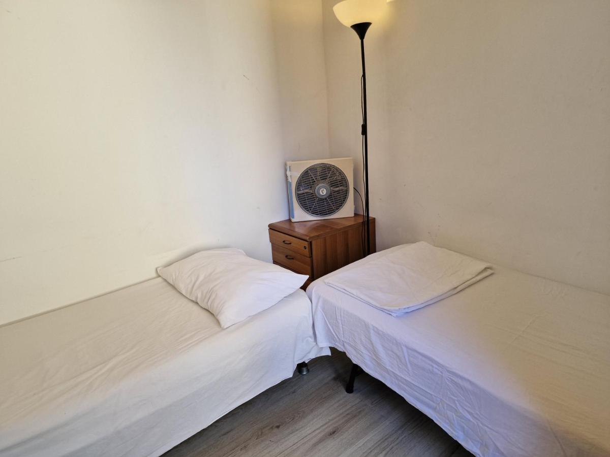 Private Room In A Quiet Apartment In The City Center Milan Luaran gambar
